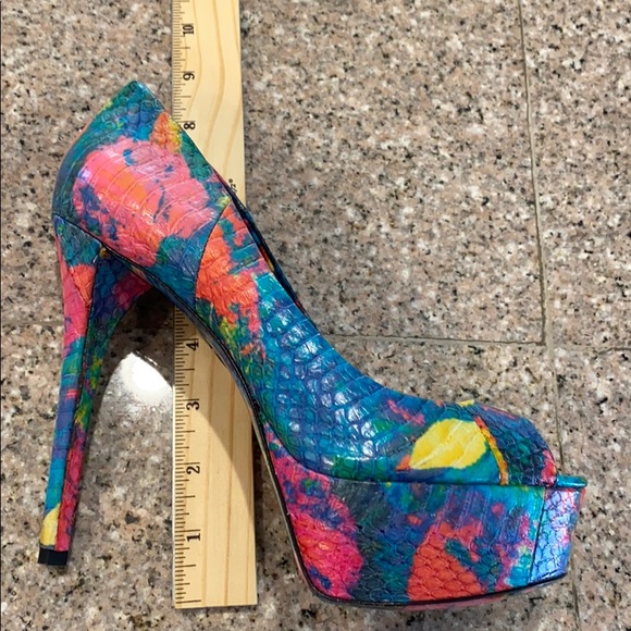 Multicolored B Brian Atwood heels - Picture 14 of 16